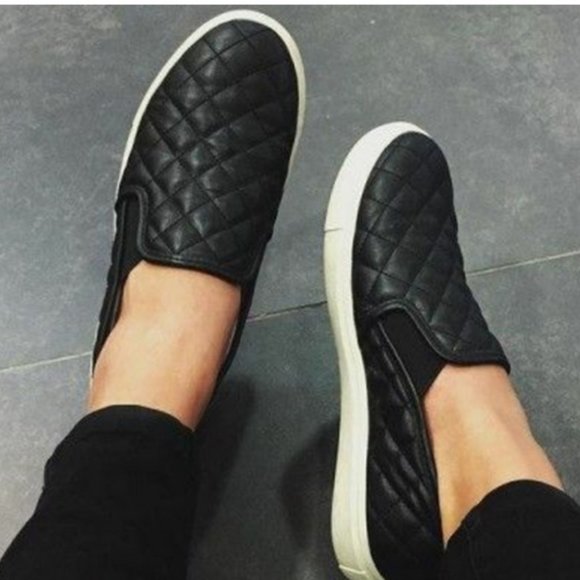 STEVE MADDEN Quilted Vegan Leather Slip On Casual Shoes - Picture 1 of 11